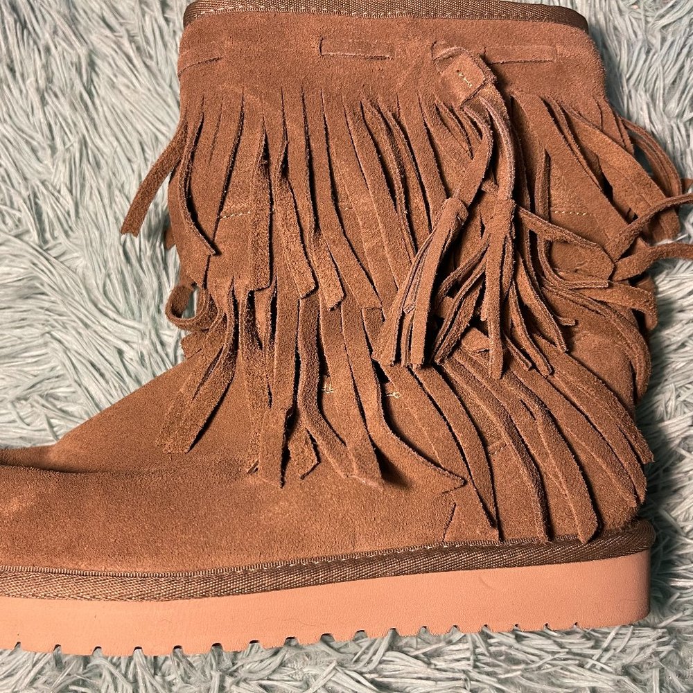 Koolaburra Uggs - Picture 1 of 3